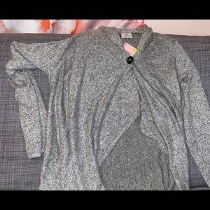 Serra Gray Cardigan/ Wrap